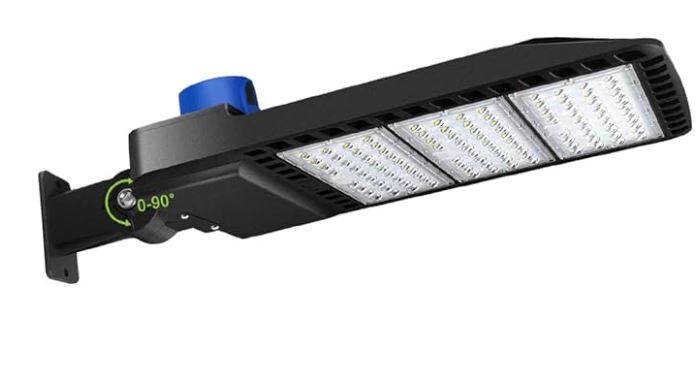 LEDMO Luces LED de estacionamiento de 300 W con montaje de brazo ajustable Sensor de fotocélula de atardecer a amanecer Iluminación de área comercial al aire libre 36000LM 5000K IP65 Luz LED de seguridad de inundación de calle para tienda|Patio|Carreteras