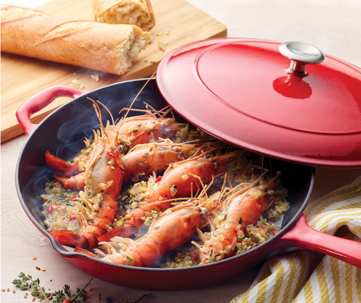 Covered Skillet Enameled Cast Iron 12-Inch, Gradated Red