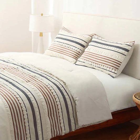 Queen Jasmine Tufted Jacquard 3-piece Comforter Set